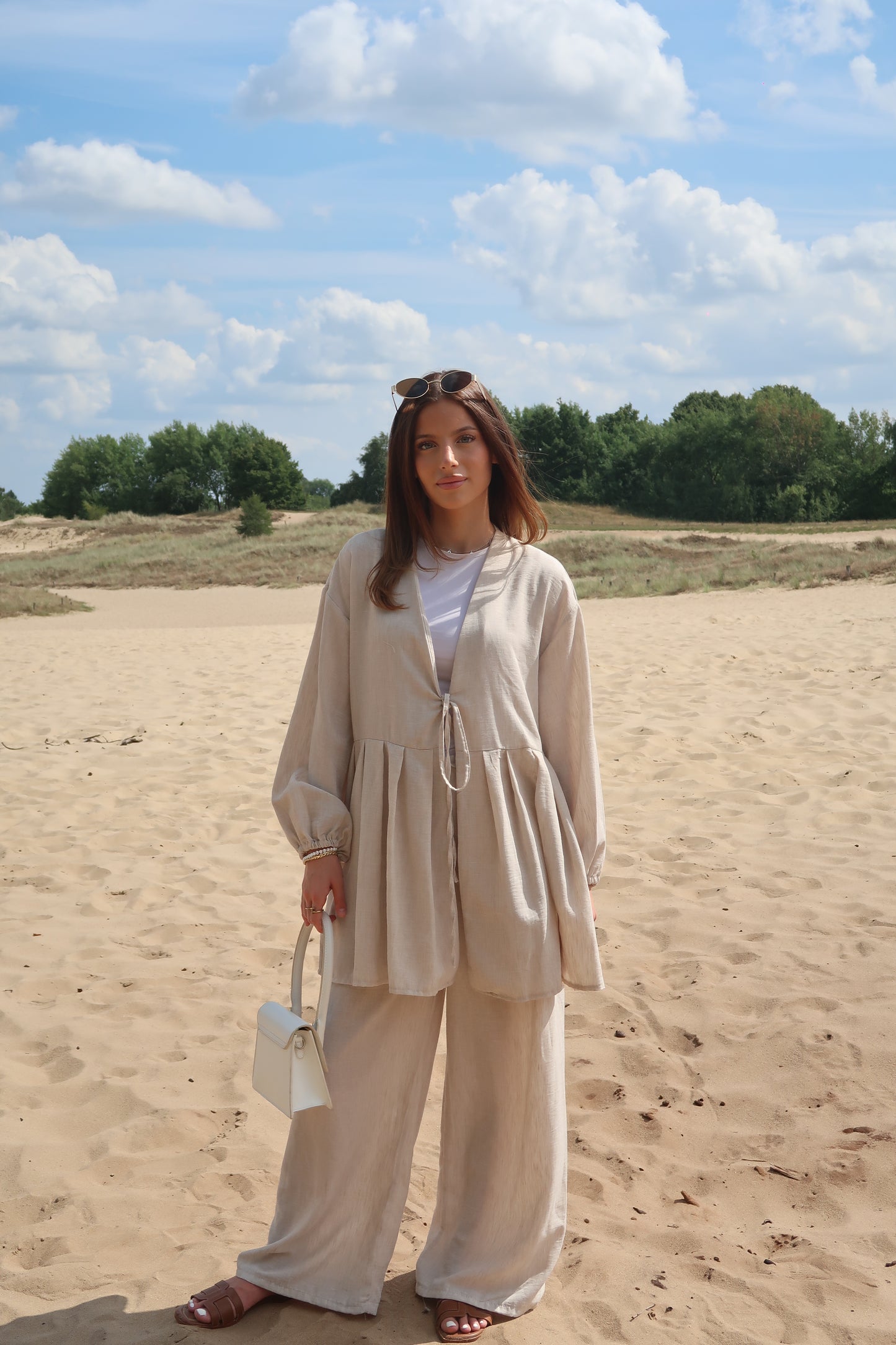 Zweiteiler beige
