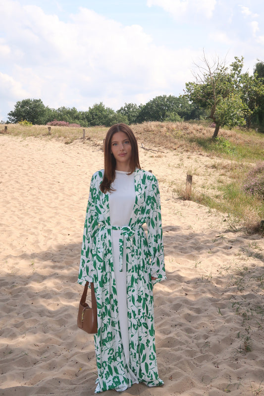 Day Dress in weiß mit grünen Muster und weißer Bluse